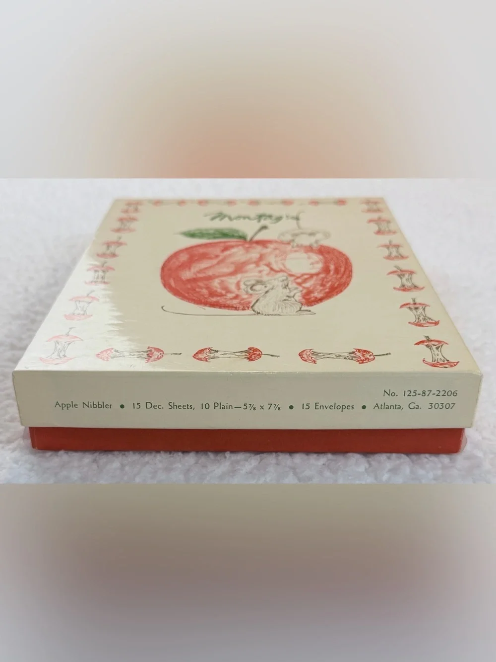 (NIB) MONTAG’S • Vintage 